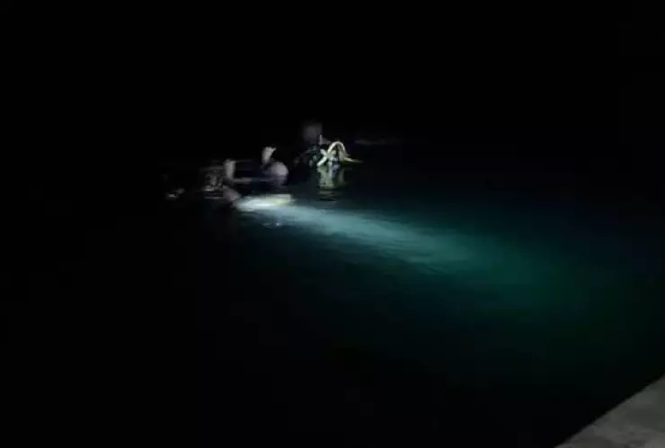 Muere turista ahogado en Cenote Azul de Bacalar, buzos logran recuperar su cuerpo.jpg