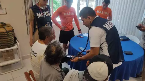 Marina rescata a pescadores varados en el noreste de Progreso