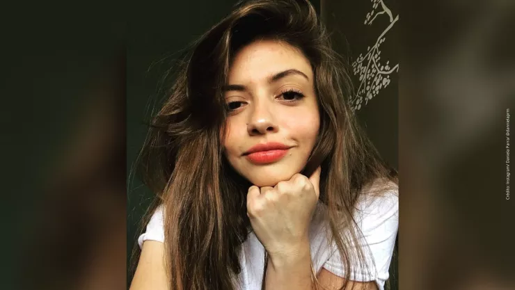 Daniela Parra reacciona a nuevo golpe contra su papá Héctor “N”.