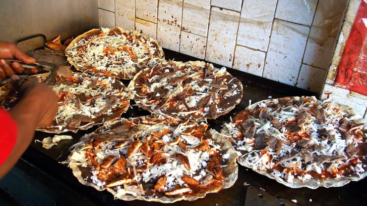 tlayuda-3.jpg