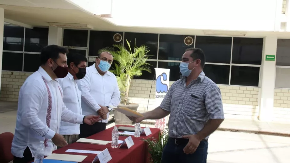 IPN docentes1.jpg