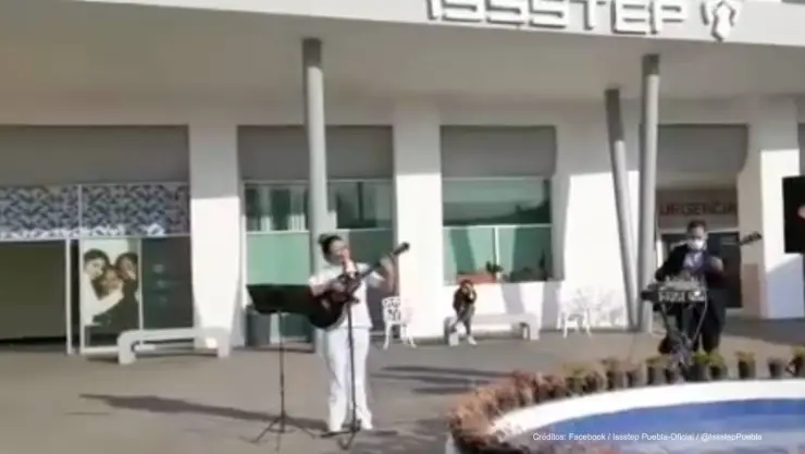 enfermera canta coronavirus.jpg