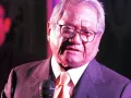 Armando Manzanero.