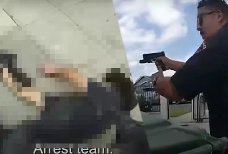 Policía le dispara a joven con arma de juguete.jpg