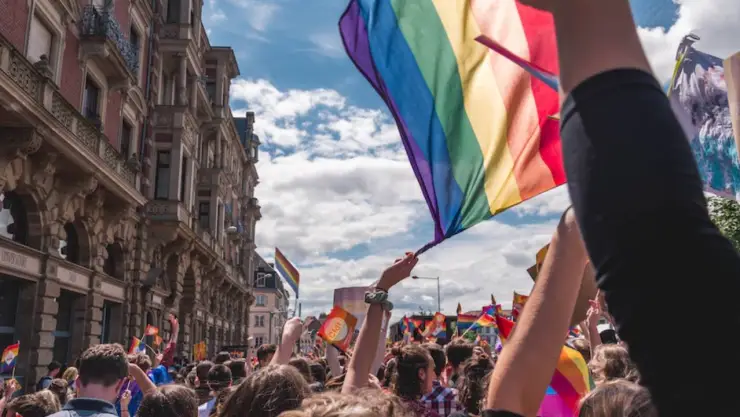 Mundial Qatar 2022 Hoteles piden a fans “no vestirse de gay”