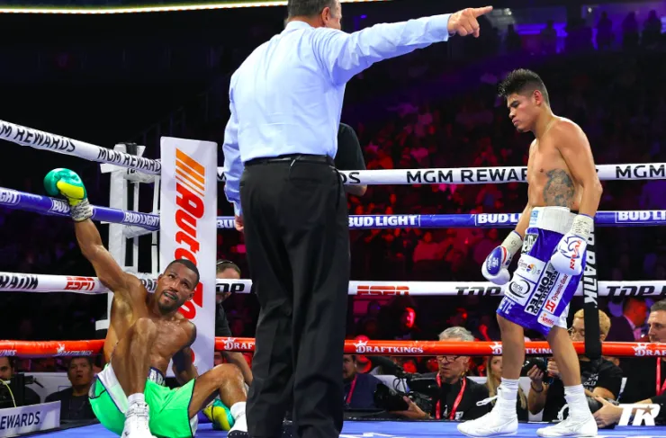 vaquero navarrete pelea boxeo shakur stevenson