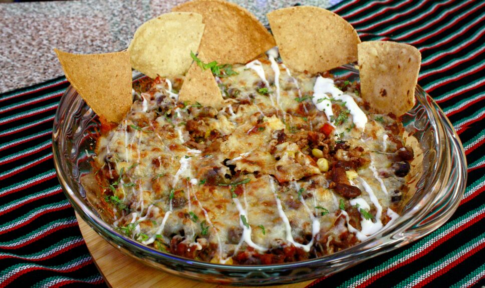 nachos con carne, que hay de comer