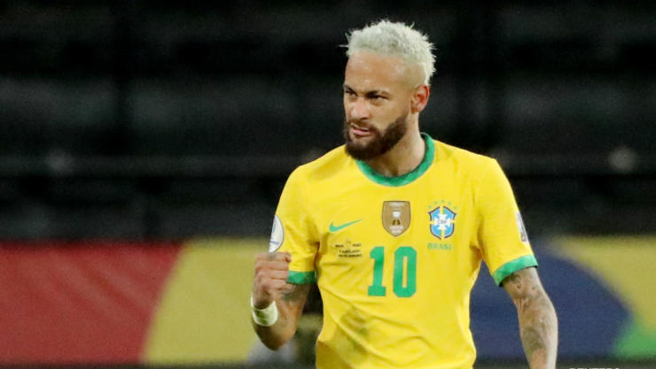 Neymar con Brasil