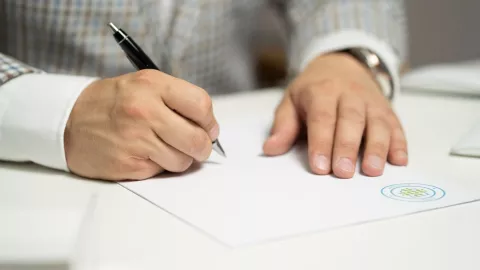 Así es la firma de una persona soberbia y arrogante