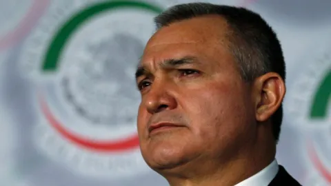 Otra vez, Genaro García Luna aplaza cita con la justicia de EU