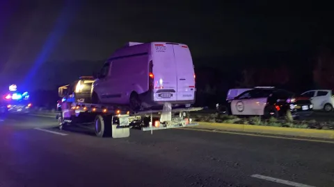 vagoneta con cuerpos al norte de Culiacán