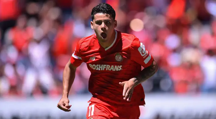 Maximiliano Araújo, Toluca
