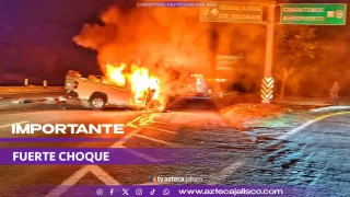 ¡IMÁGENES FUERTES! Camioneta termina en llamas tras accidente sobre la carretera Colima-Guadalajara; reportan un lesionado