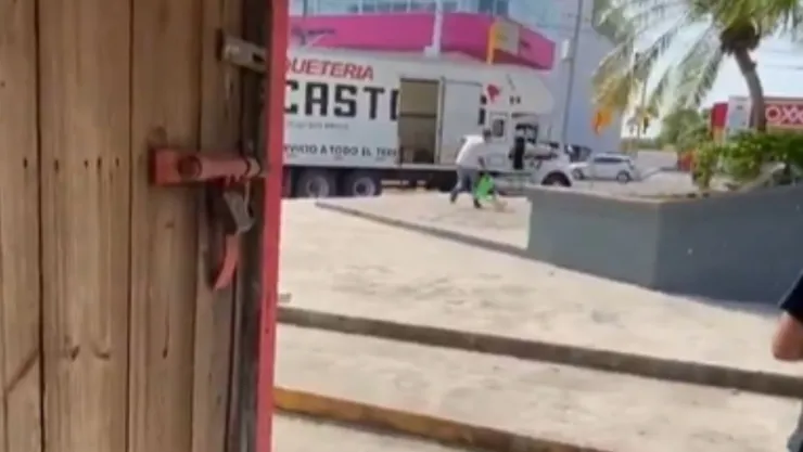 Detienen a presunto trabajador de Paquetería por robar una iguana en Tuxpan