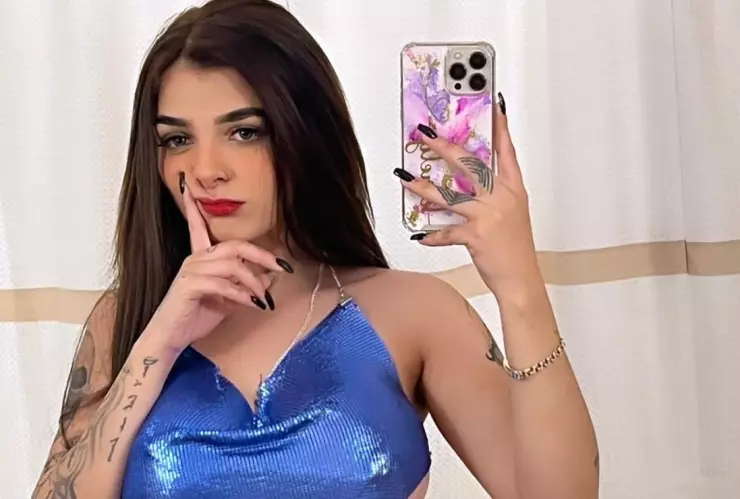 Karely Ruiz en Puebla