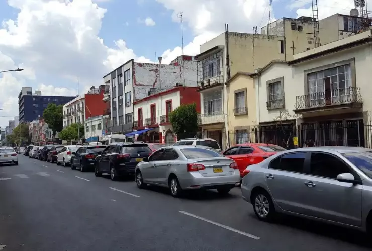 Hoy No Circula viernes 9 de enero 2026