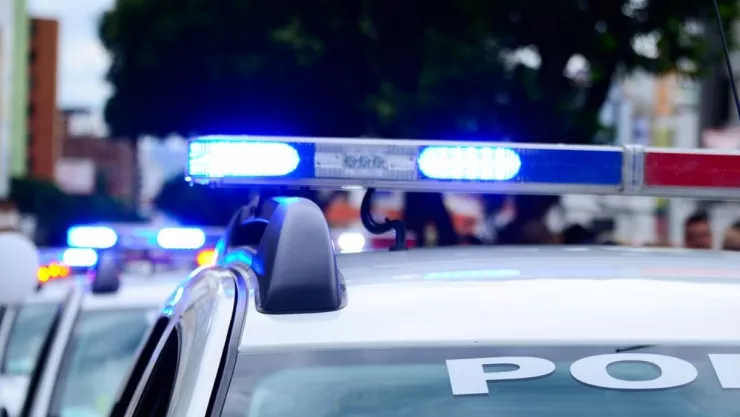 Dejan cuerpos dentro de camioneta en anexa 20 de noviembre