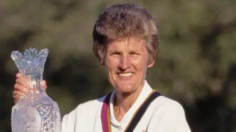 Kathy Whitworth muere a los 83 años de edad