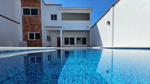 Alberca genérica.jpg