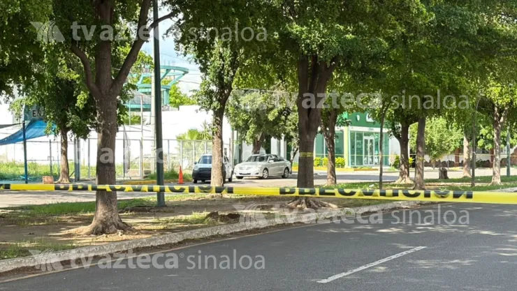 Asesinan a balazos a un hombre a bordo de un vehículo en Las Quintas, Culiacán