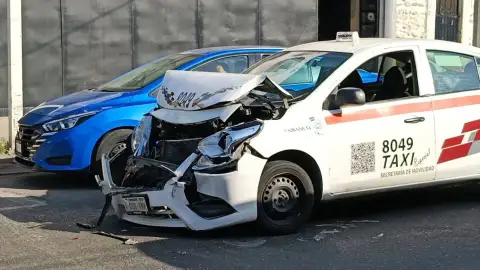 Choque taxi Villahermosa