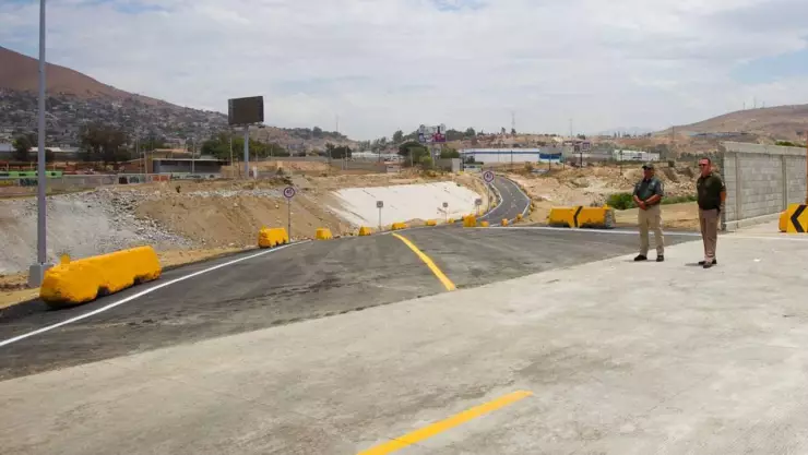 Cerrarán terraplén del puente Los Olivos por lluvias en Tijuana