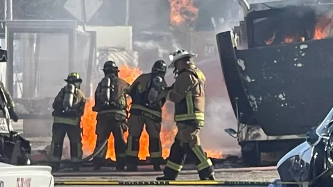 ¿Qué causó la explosión cerca de la garita de San Ysidro esta tarde?
