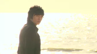 Yi‑jeong regresa de Suecia y corre directo a los brazos de Ga‑eul, que ahora es maestra infantil. Una reunión llena de nostalgia y esperanza.