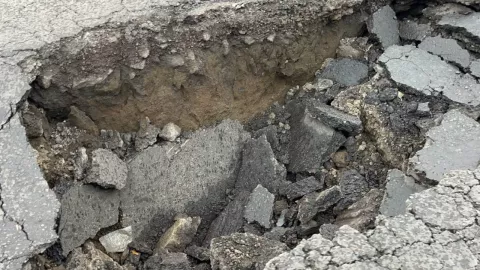 Socavón en CDMX en alcaldía Tláhuac