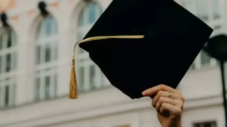 ¿Está la tuya_ Estas son las carreras peores pagadas en México este 2024.jpg