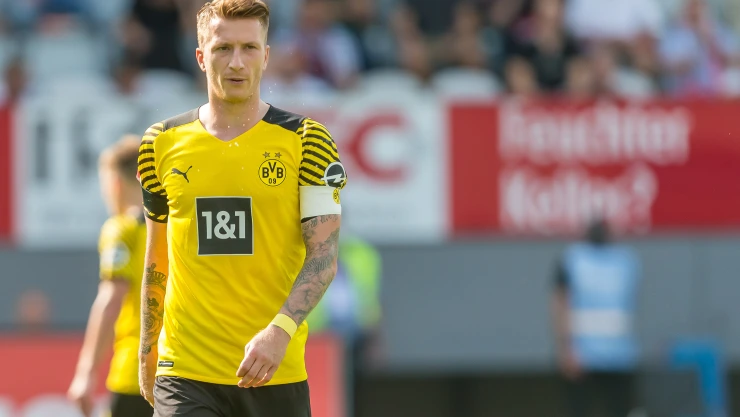 Sport-Club Freiburg v Borussia Dortmund - Bundesliga