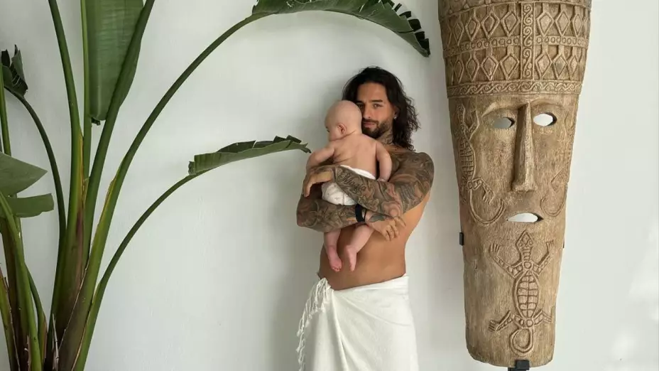 Maluma busca niñera