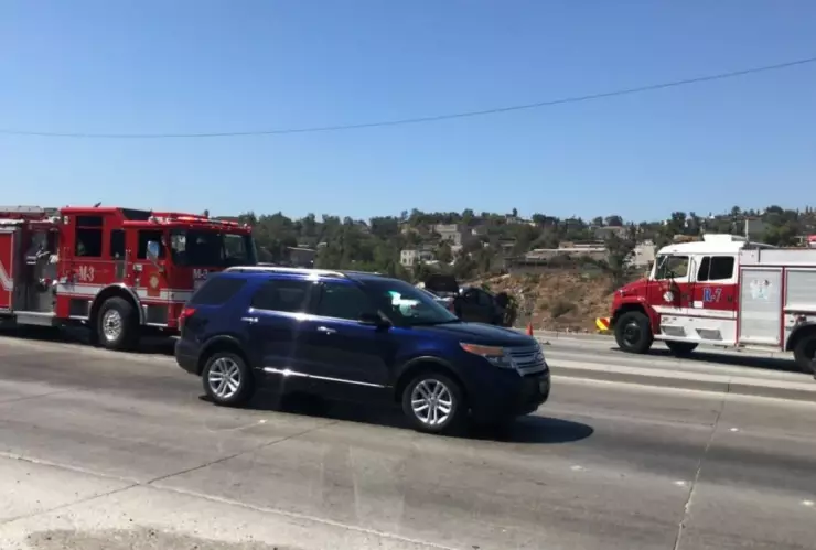 Fuerte choque en Vía Rápida Poniente deja 4 heridos este sábado en Tijuana.