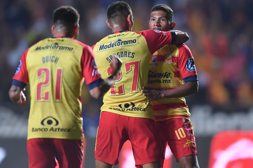 Monarcas vs León