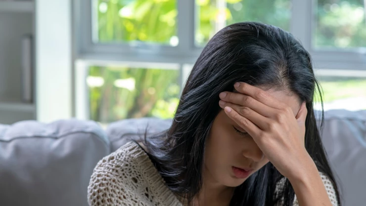 Por qué duele la cabeza tras ver eclipse solar 2024 en México