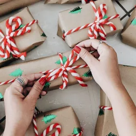 ¿Cuáles son los beneficios de pagar tus regalos de Navidad con tarjeta de crédito?