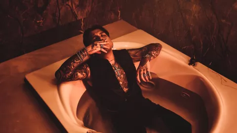 Christian Nodal estrena nueva canción ¿Será una indirecta para Cazzu?