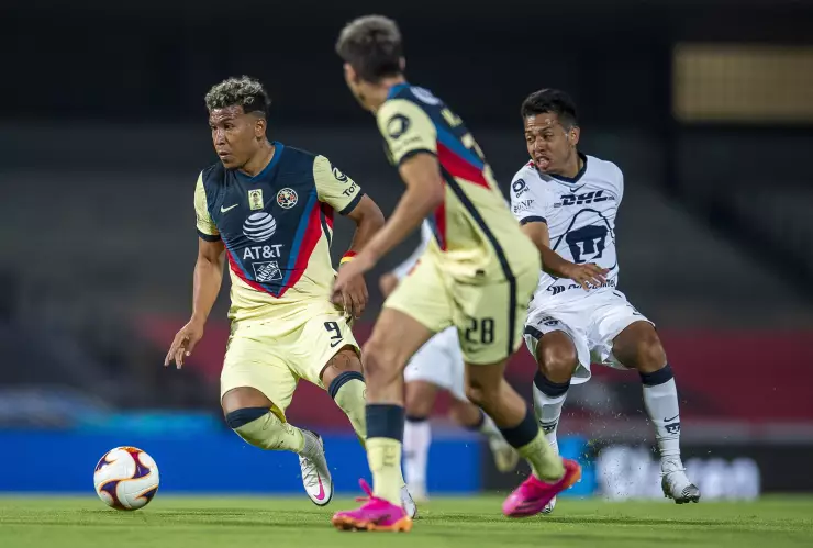 Liga BBVA MX Clausura GUARD1ANES 2021 Pumas UNAM vs America