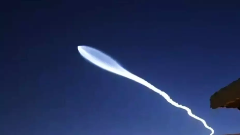 VIDEO: Así iluminó el cielo nocturno de Tijuana el cohete ‘Falcon 9' de SpaceX