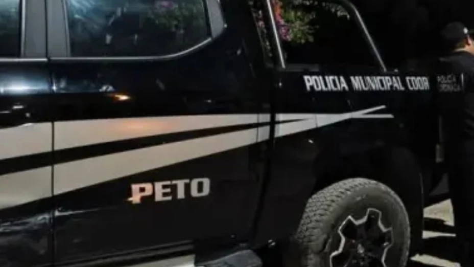 Ocurrió en Peto: Hombre VIOLENTA a mujer frente a su hija y ella pide ayuda, la policía va en su auxilio y así termina todo