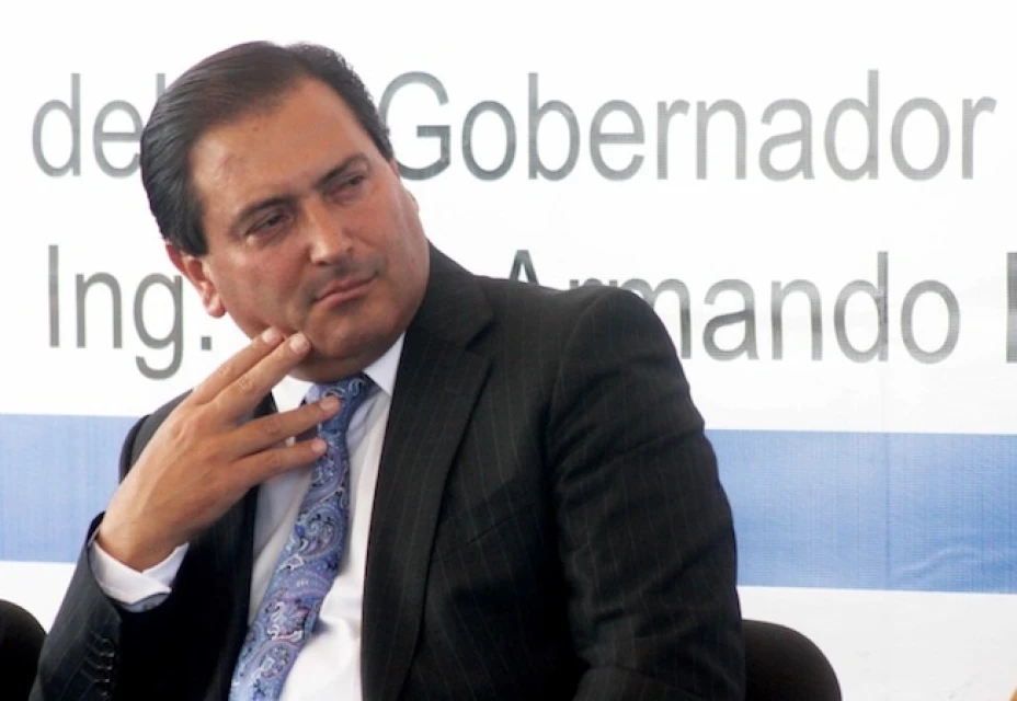 Reynoso Femat es acusado de haber simulado la compra de un tomógrafo por 13 millones 800 mil pesos