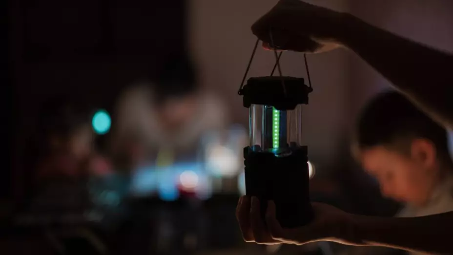 Apagón afecta a colonias del norte de Chihuahua