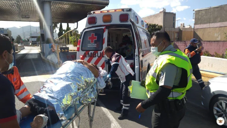 Guardia Nacional apoya a mujer en labor de parto en Ecatepec