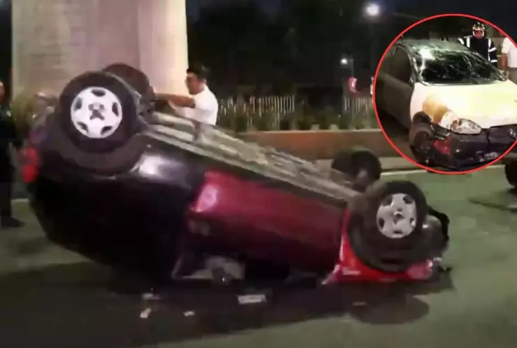 CDMX: Fuerte accidente sobre Periférico Sur deja un auto volteado