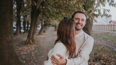 ¿Qué significa que un hombre no te presente a su familia?