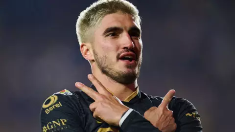 Gustavo del Prete marca ante Tigres