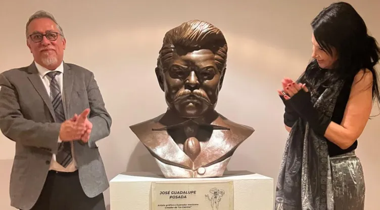 Develan Busto de José Guadalupe Posada en Madrid, España