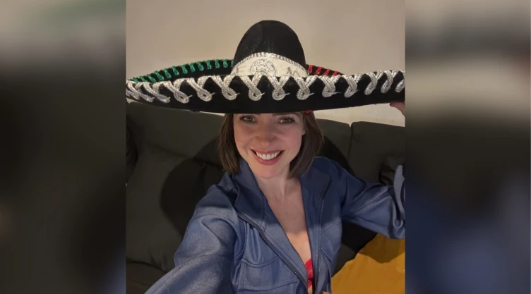 Ariadne Díaz apostó pintarse el cabello si México perdía ante Inglaterra; así fue su apuesta
