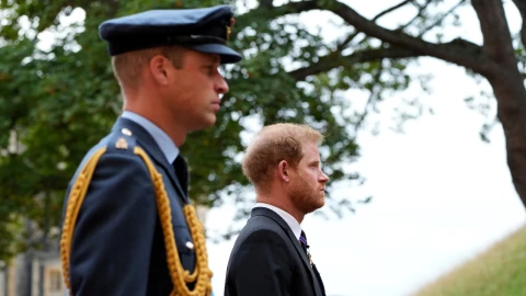 Príncipe Guillermo filtra fotos jamás vistas: Así eran Harry y Ladi Di