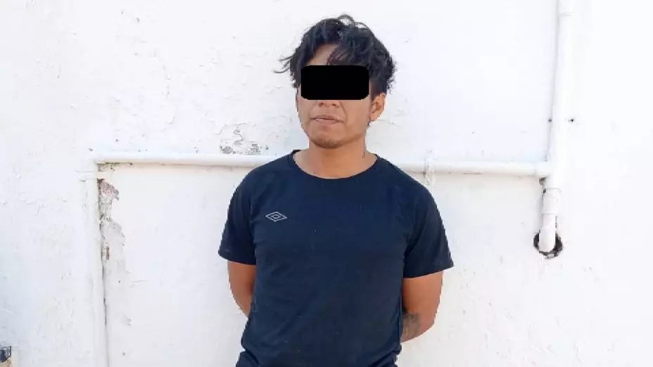 Por el robo de un celular, hombre es detenido en Mérida